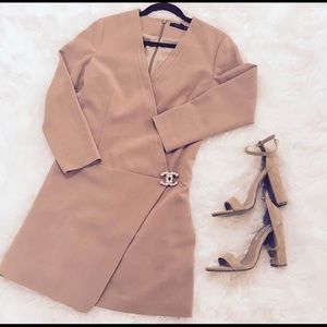 NWT Cynthia Steffe Wrap style Dress sz 8